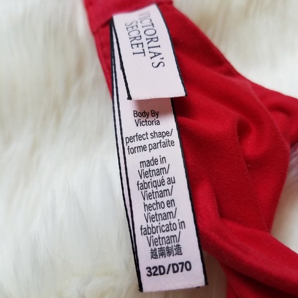 Victoria's Secret Body by Victoria Bra - Picture 2 of 2